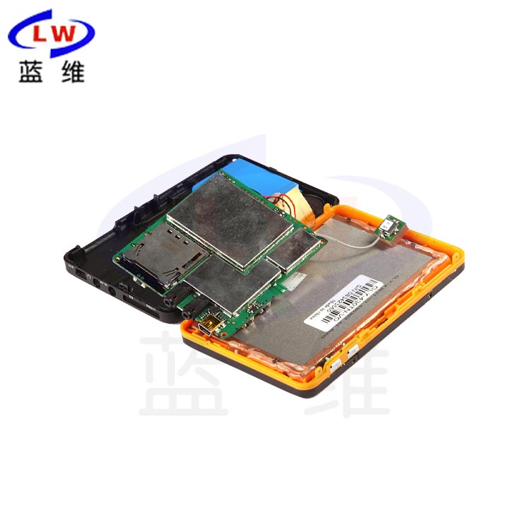 GPS點(diǎn)膠加工-lw-2-1.jpg